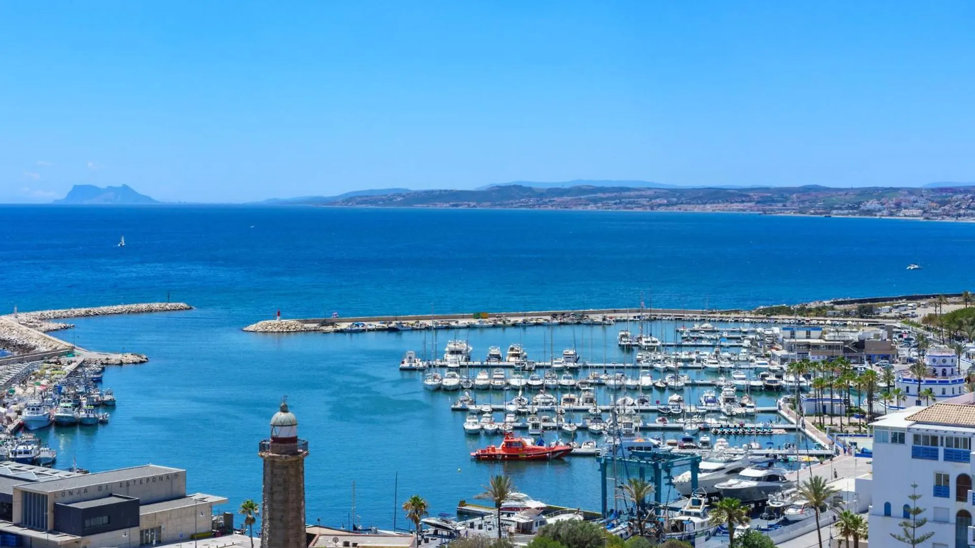 Apartment Arena Beach 1St Line Family Retreat By Interhome Estepona