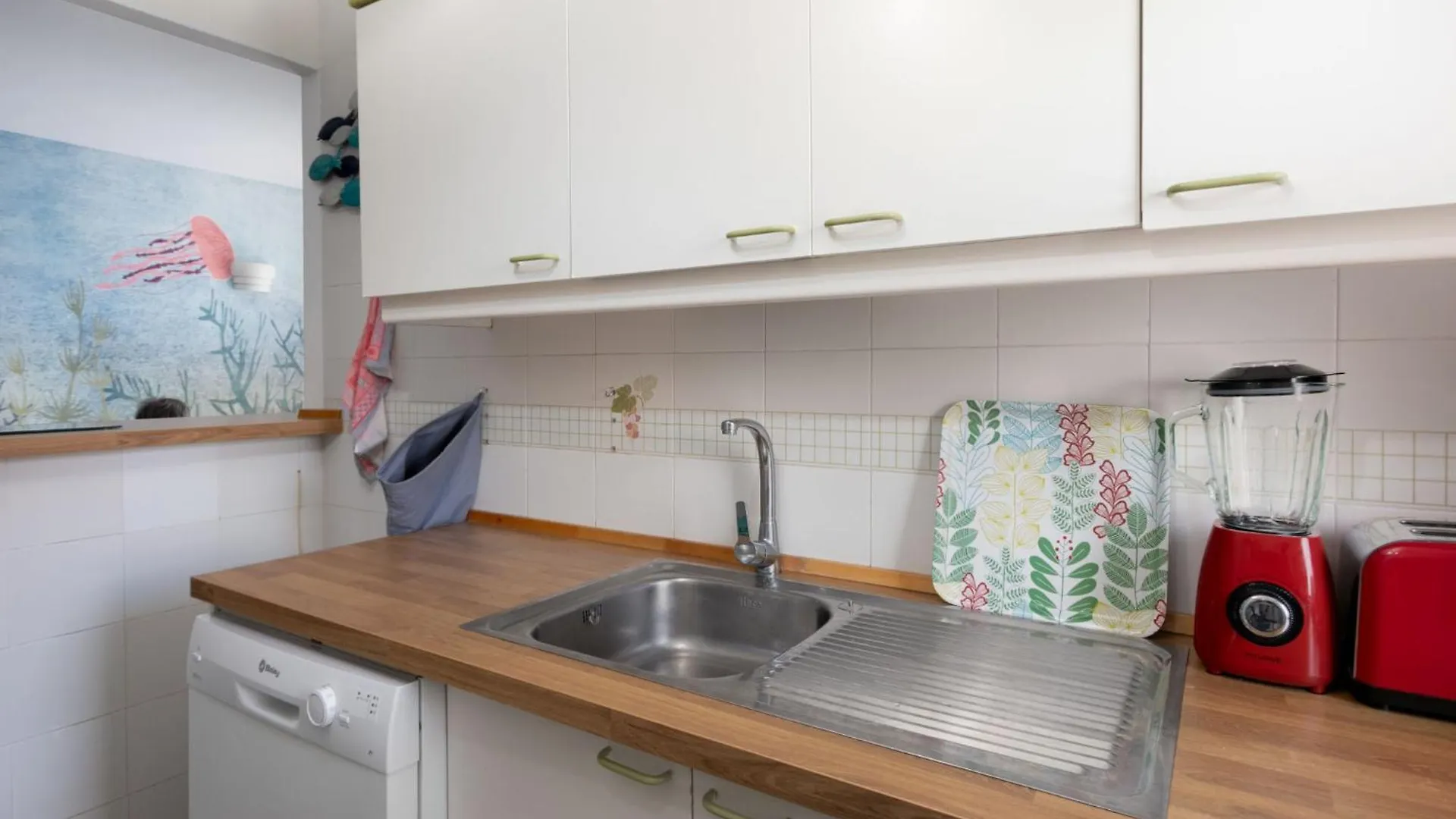 Apartment Arena Beach 1St Line Family Retreat By Interhome Estepona Spain